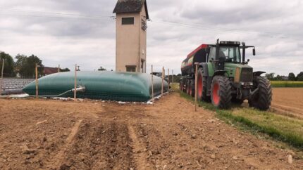 Cuve souple pour engrais liquide utilisée en agriculture